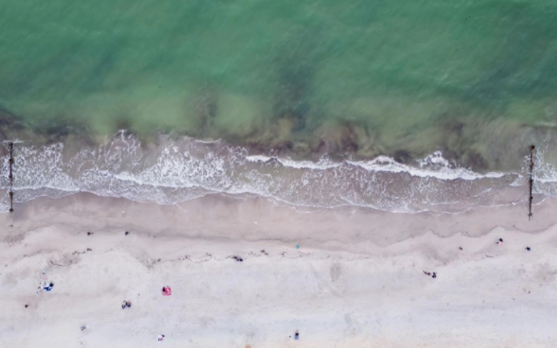 Oceanfront vacation rental in Florida with beautiful beach views